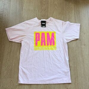 PAM (Perks and Mini) LOGO BOX Tee
